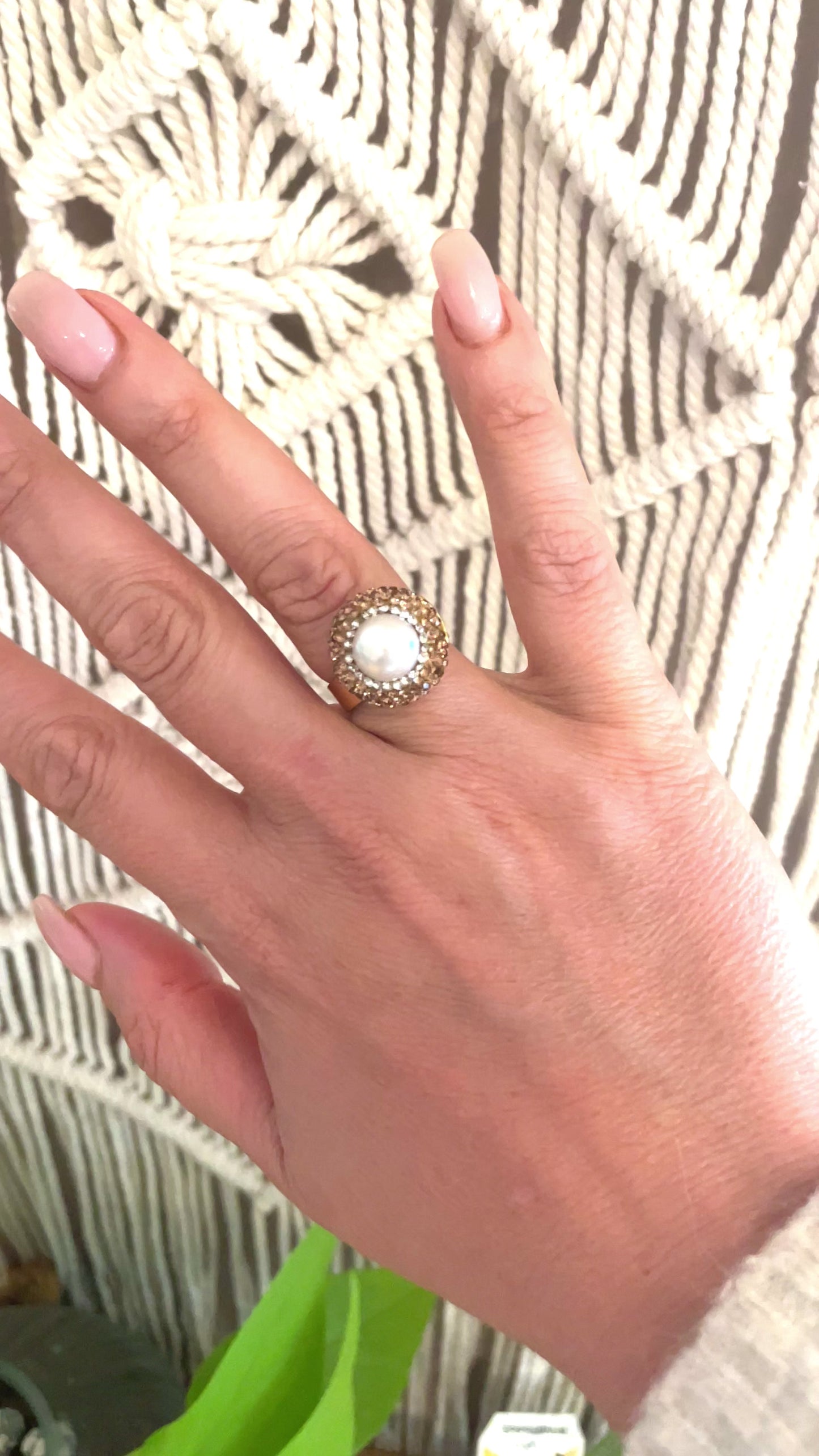 Load and play video in Gallery viewer, Boho & Mala Freshwater Pearl Gold Ring (adjustable from size 7)