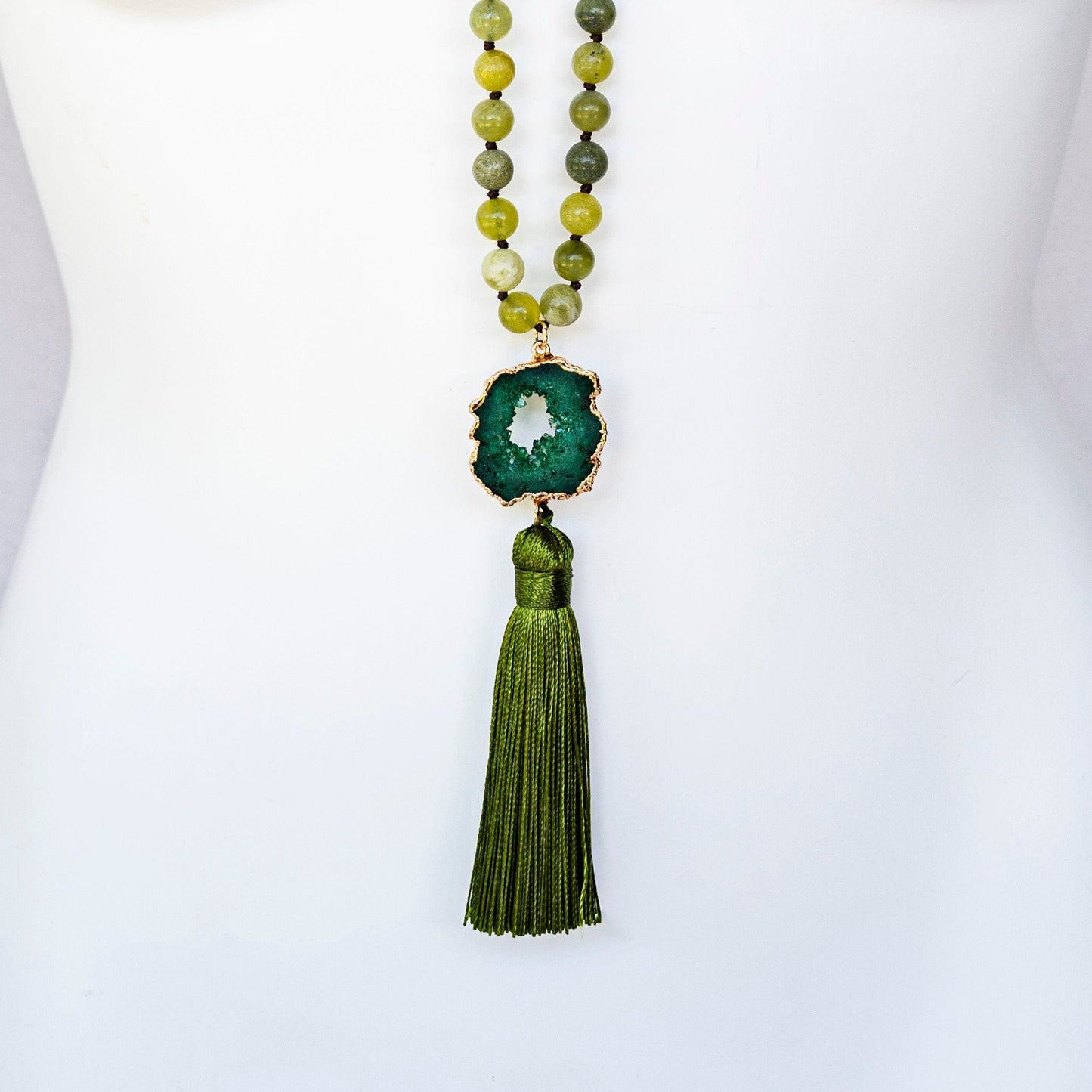 
                  
                    Boho & Mala Green Tribal Agate Slice Tassel Necklace (Green) TN1003
                  
                