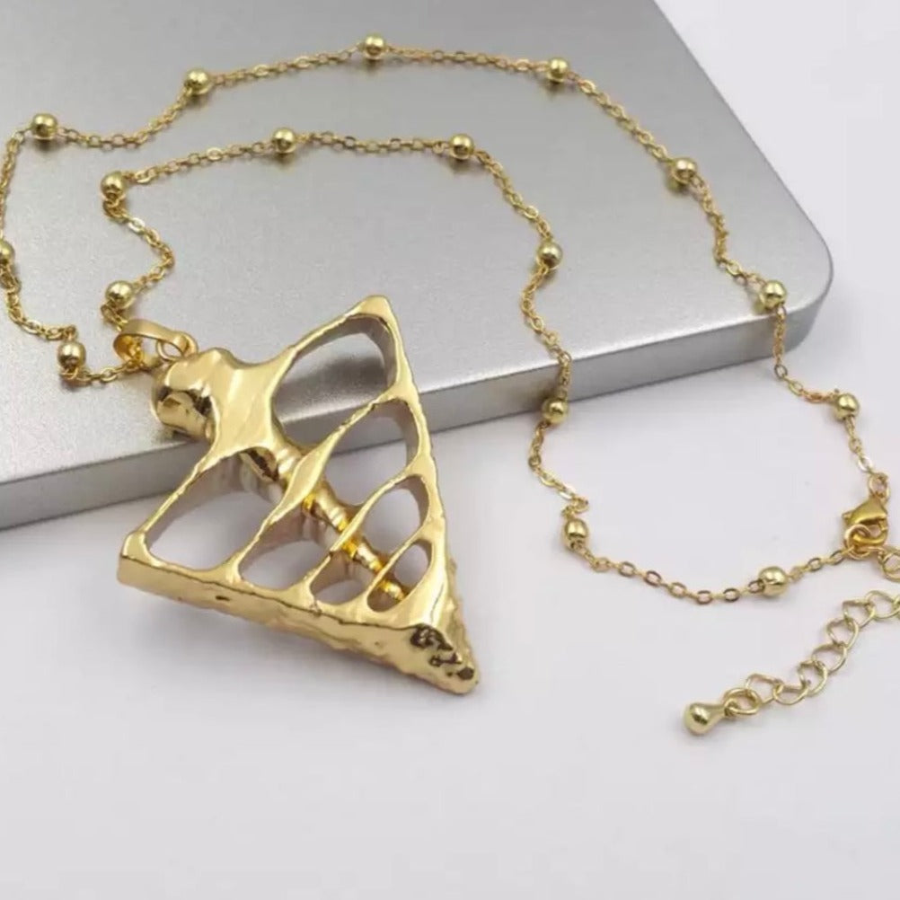 Boho & Mala Sliced Trumpet Shell Necklace