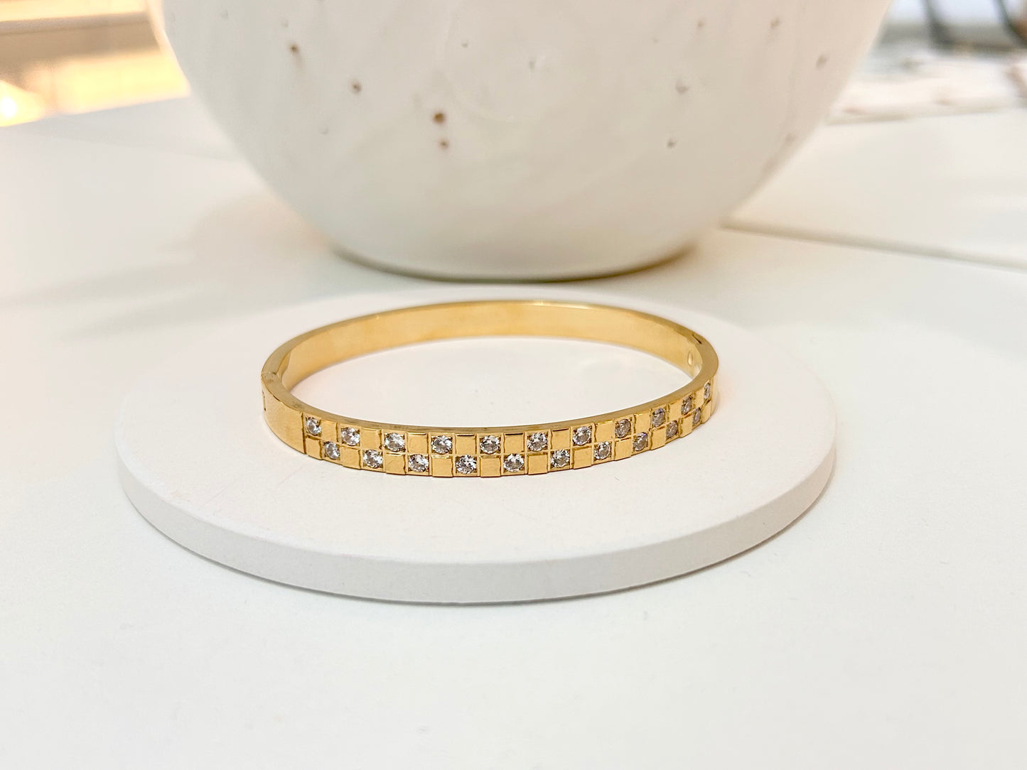 
                  
                    Elisia Bangle
                  
                