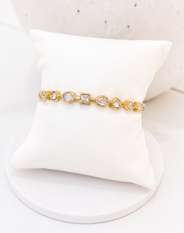 
                  
                    Aviora Bangle
                  
                