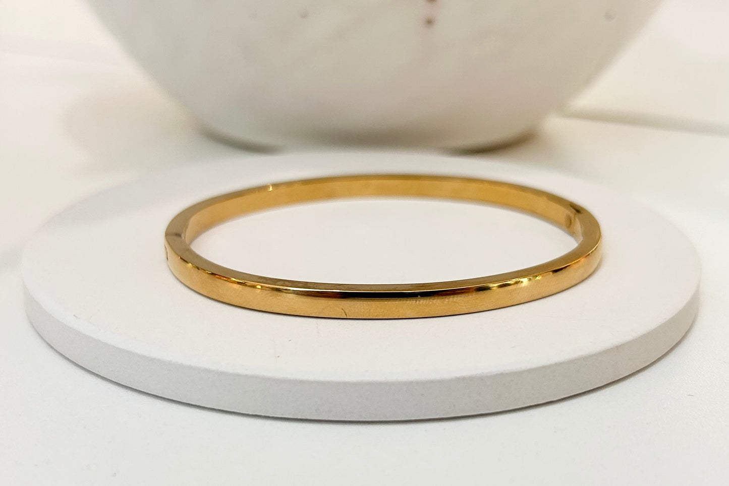 
                  
                    Sorella Bangle
                  
                