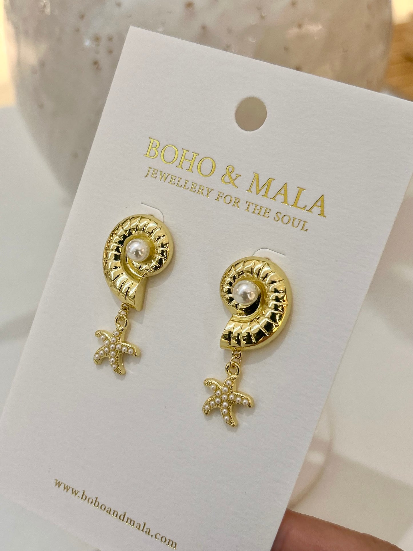 
                  
                    Pearl Oceana Earring
                  
                