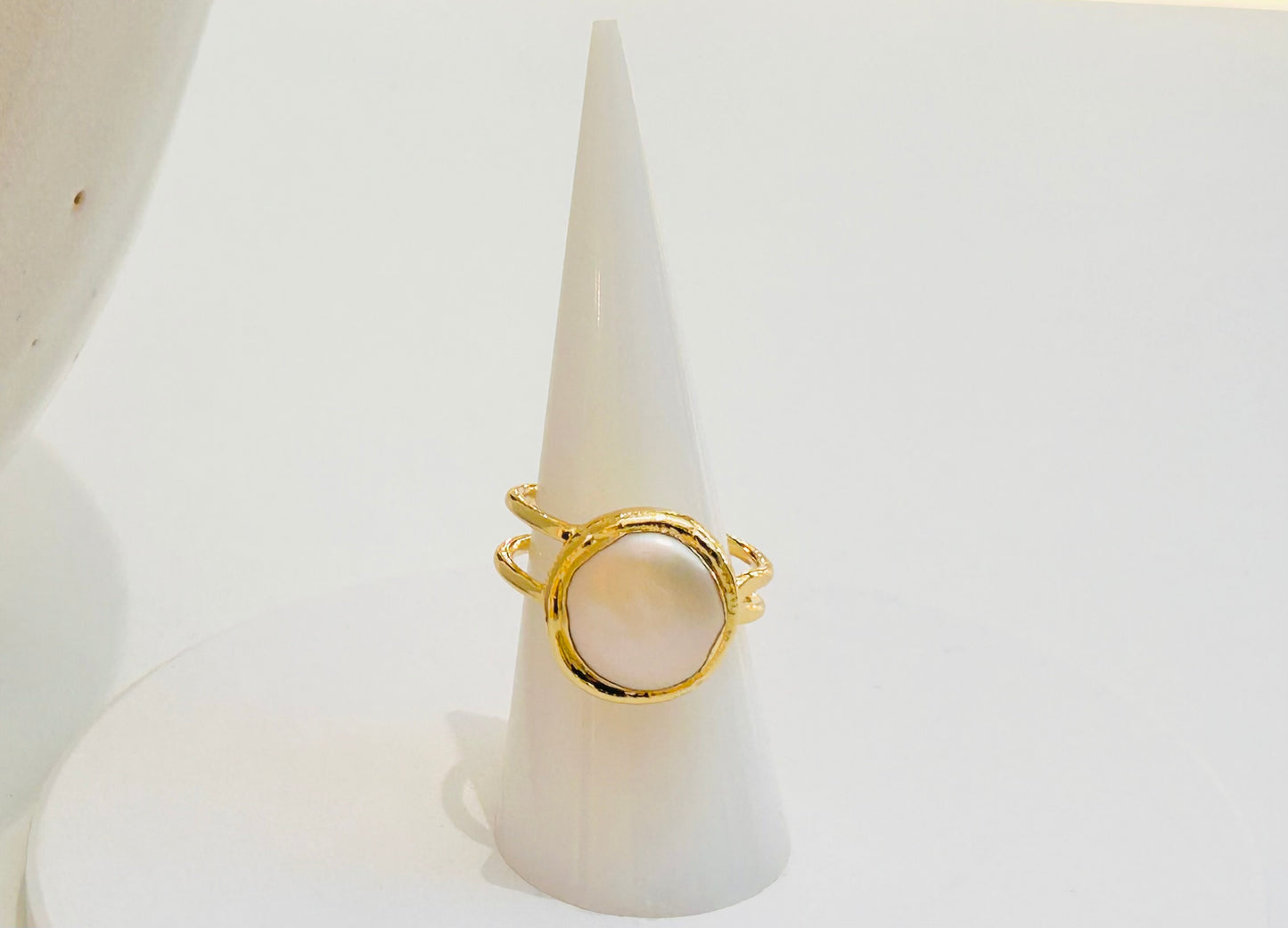 
                  
                    Elara Freshwater Pearl Ring
                  
                