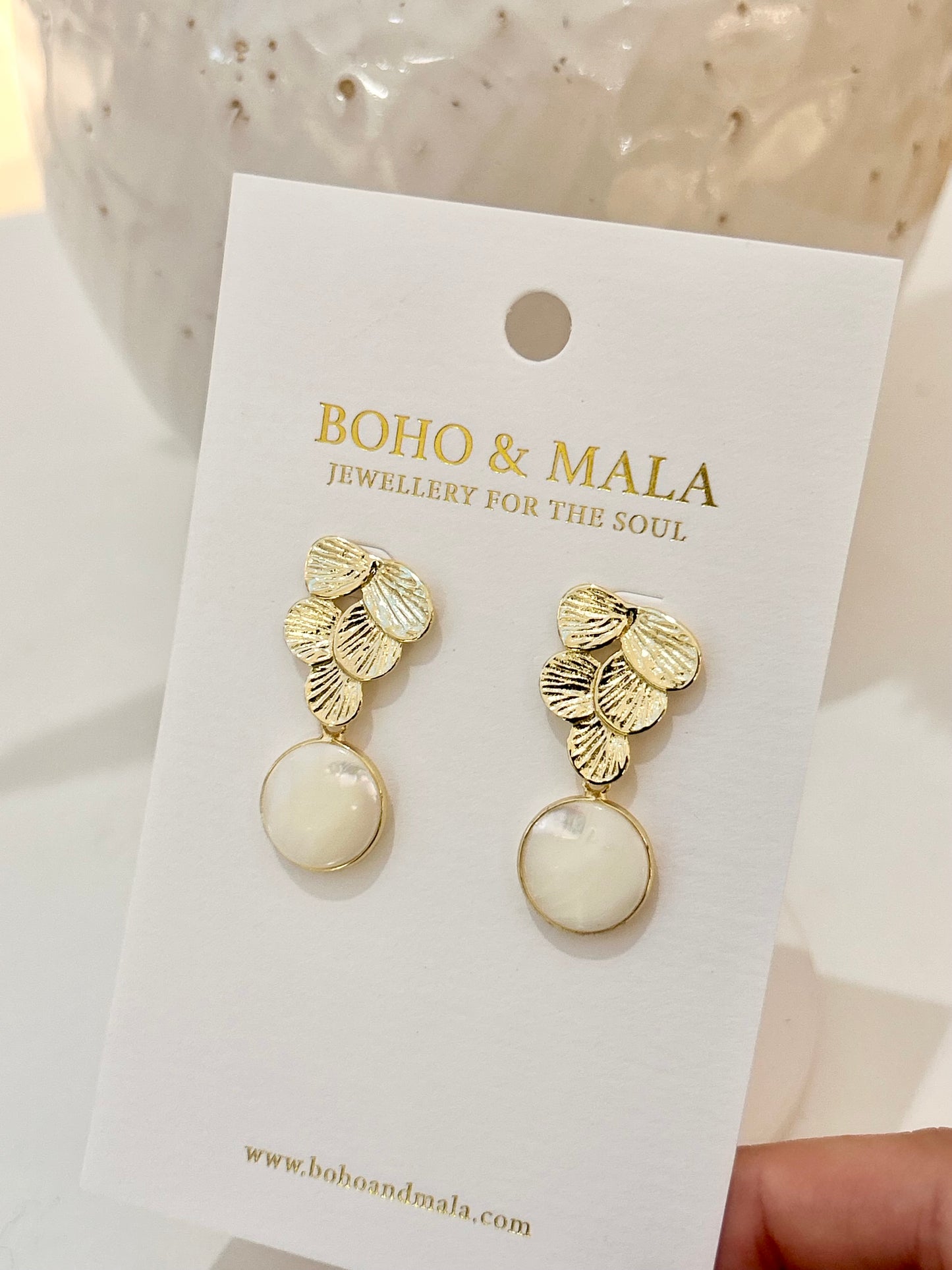 
                  
                    Pearl Elara Earring
                  
                