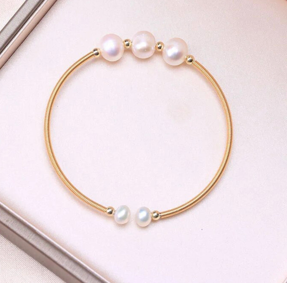 Boho & Mala Freshwater Pearl 14k Gold Bracelet