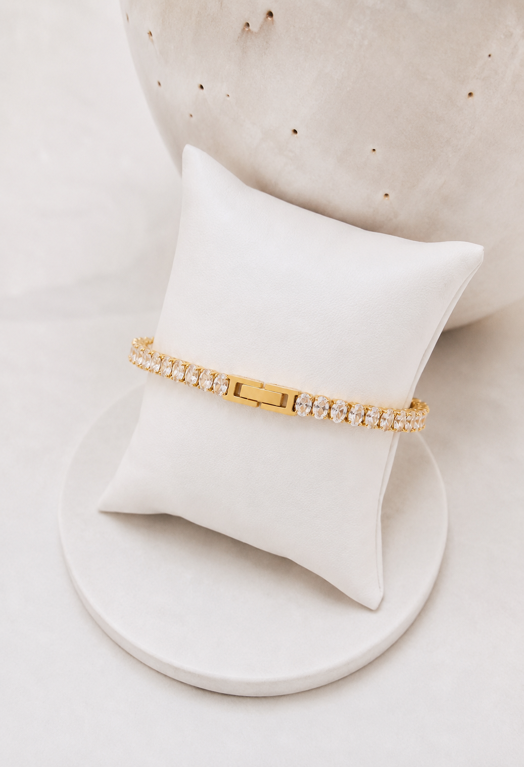 
                  
                    1 Bracelet (Copy 2)
                  
                