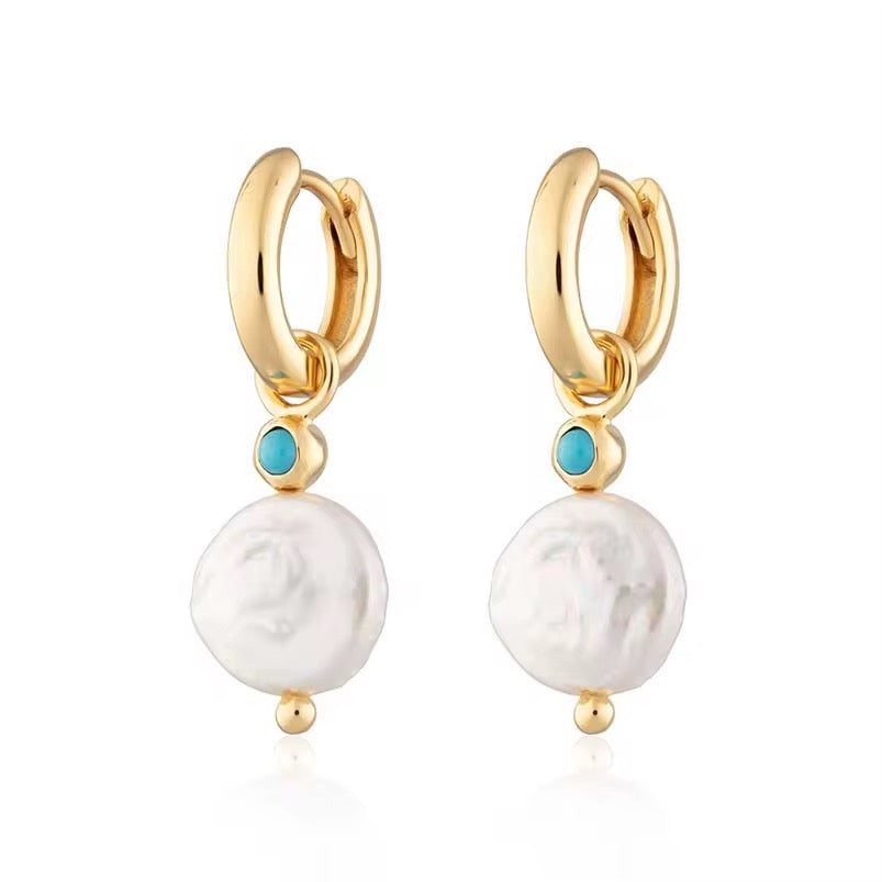 Boho & Mala Freshwater Pearl 18k Gold Plated Hoop Earring