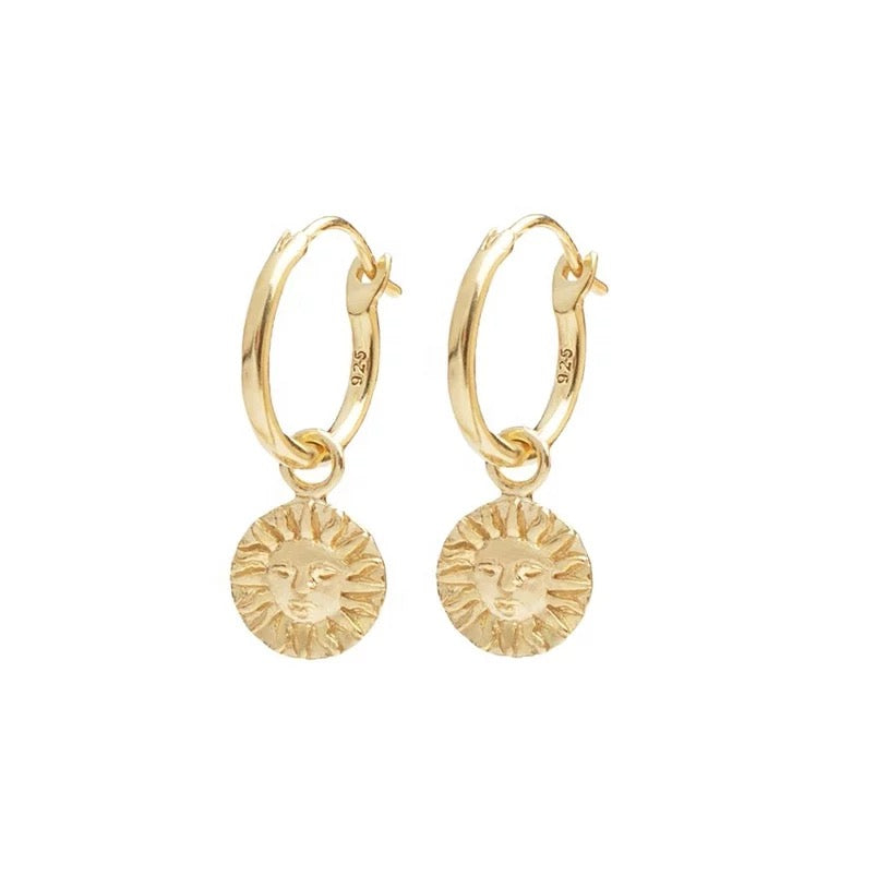 
                  
                    Dainty Earrings Boho & Mala Lion Huggies 18K Gold Plated Hoop Earrings
                  
                